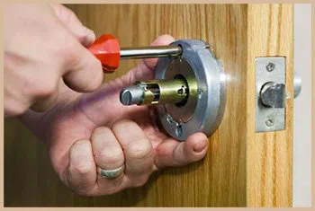 Elite Locksmith Services Temple Hills, MD 301-723-7102 - 6-locks-replace